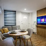 Roko Apartment *